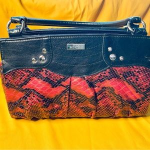 Miche classic “Veronica” shell only, some damage, see photos